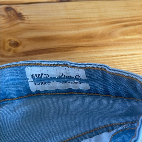 Jeans - Picture 3 of 4